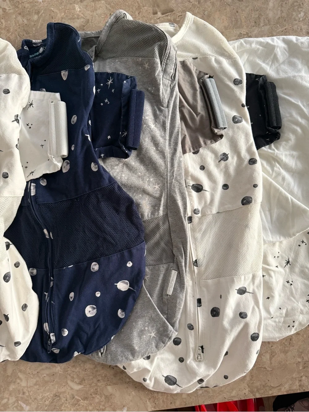 happiest baby Kids One-Piece Sleep Sacks - White, Navy, Gray and 2 Snoo Sheets